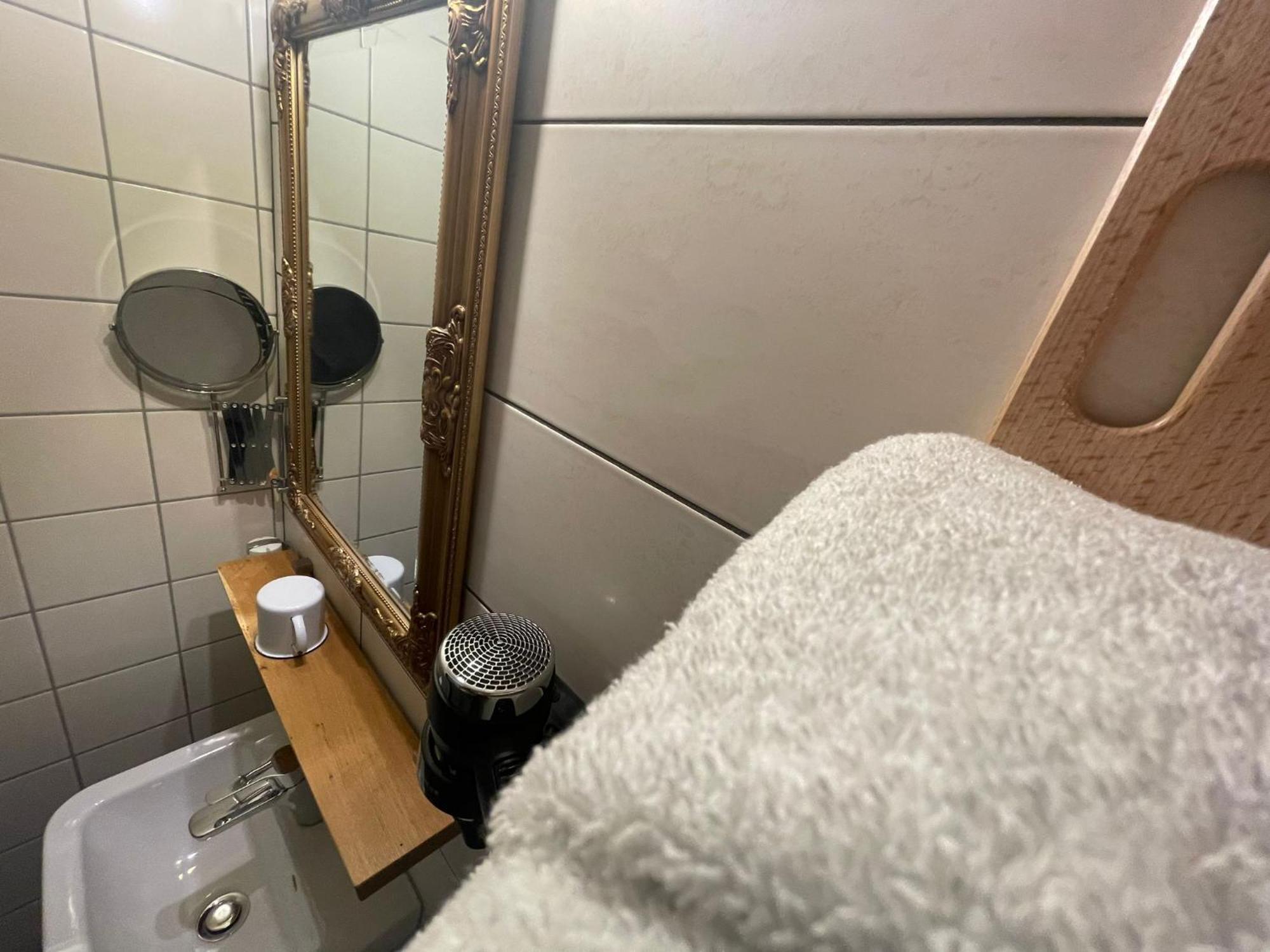 Koby Work&Stay Souterrain Apartment, Wifi&Komfort Herford Exteriör bild
